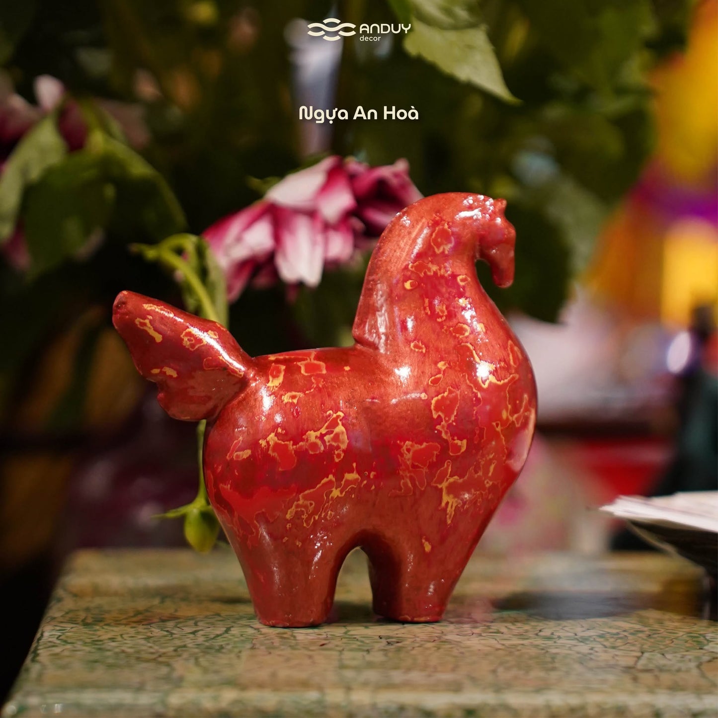 Decorative Lacquer Horse Statue for Home Decor